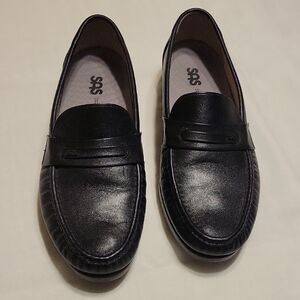 SAS Men's Classic Black Slip-On Loafers